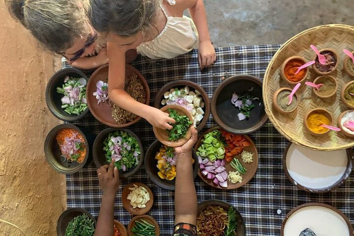 Sri Lanka Cooking Class with Granny