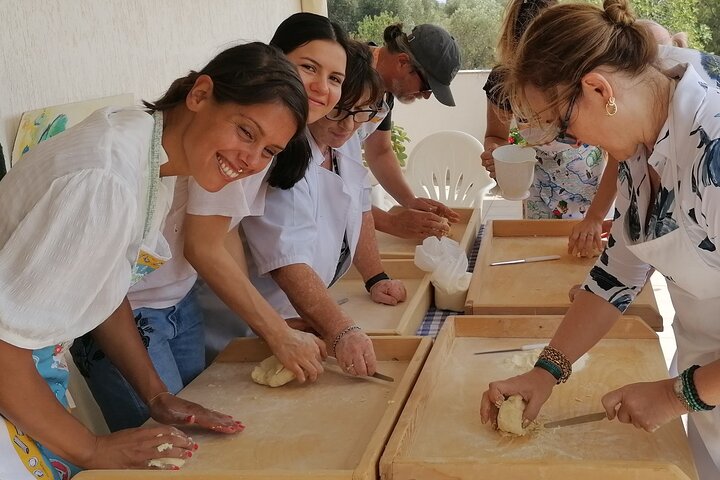 Cooking Class in your accommodation: Fresh handmade pasta