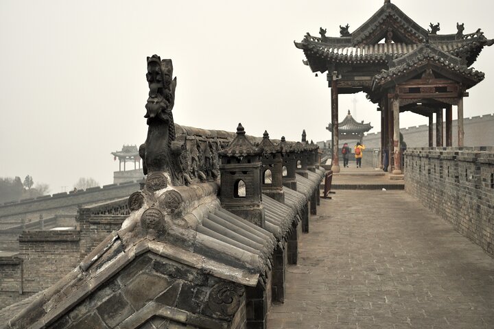 Pingyao Day Tour: Wang Family Mansion and Zhangbi Ancient Castle