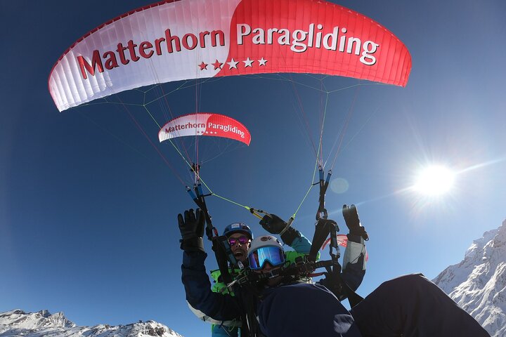 Zermatt Paragliding Tandem Flight with Matterhorn View (20–25min)