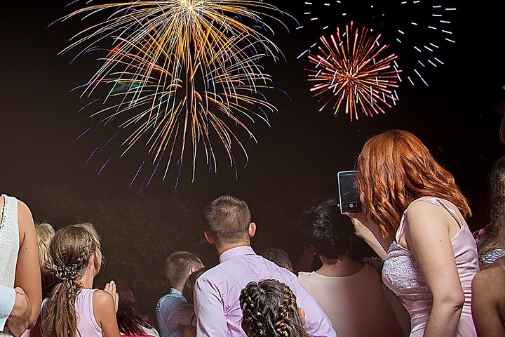 Wave Dancer Fireworks Night Cruise