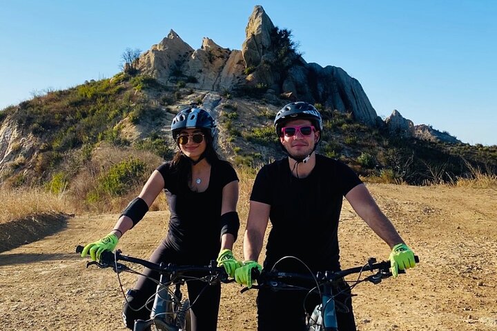 Scenic Malibu Overlook Electric Bike Tour for Beginners