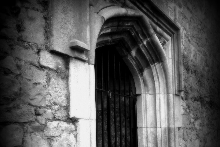 Private Ennis Dark History Tour with Dr Jane O'Brien (1-6 people)