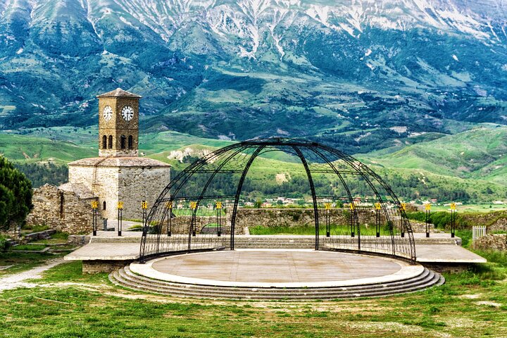 Gjirokastër Walking Tours:Bazaar&Ali Pasha Bridge/Castle & Zekate