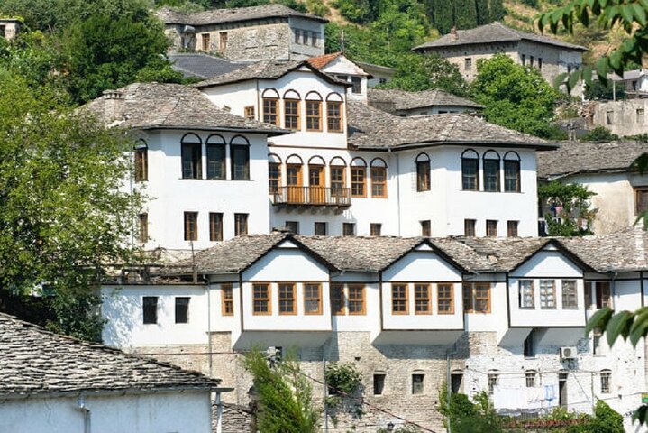 Gjirokastër Walking Tours:Bazaar&Ali Pasha Bridge/Castle & Zekate