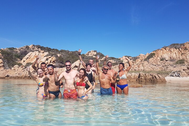 Magdalene Archipelago Sailing Tour | From Santa Teresa