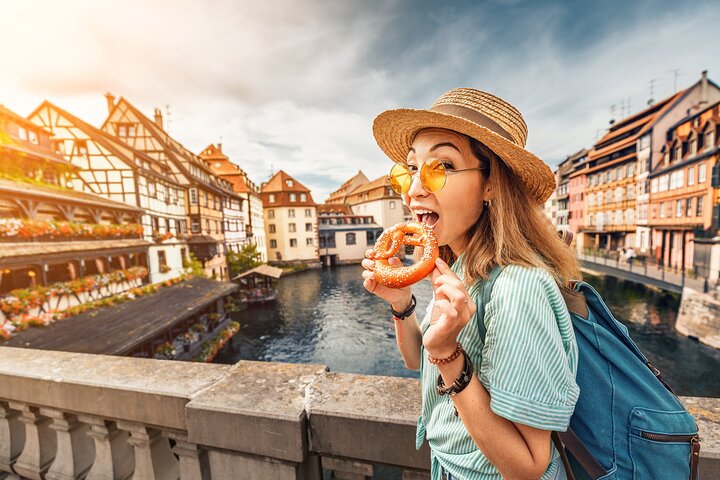 Traditional German Food and Nuremberg Old Town Private Tour