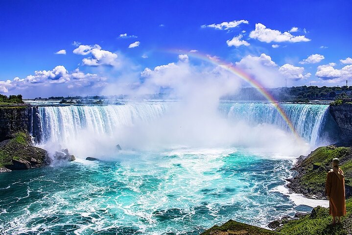 Niagara Falls 1 Day Tour from NYC with Maid of the Mist Boat Ride
