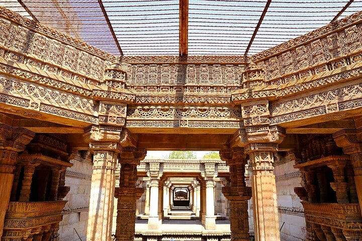 Stepwells of Gujarat: Adalaj and Rani ki Vav Private Tour