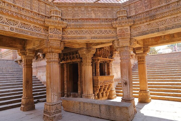 Stepwells of Gujarat: Adalaj and Rani ki Vav Private Tour