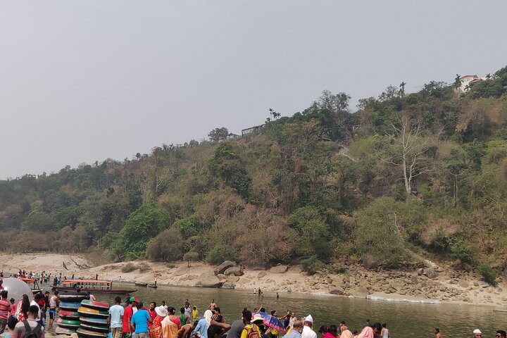 Private Tour: Sylhet Full-Day Tour of Jaflong and Lalakhal
