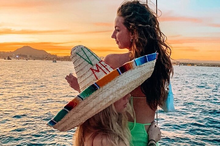 Cabo San Lucas Sunset Cruise with Open Bar and Snacks