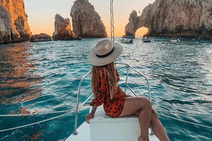 Cabo San Lucas Sunset Cruise with Open Bar and Snacks