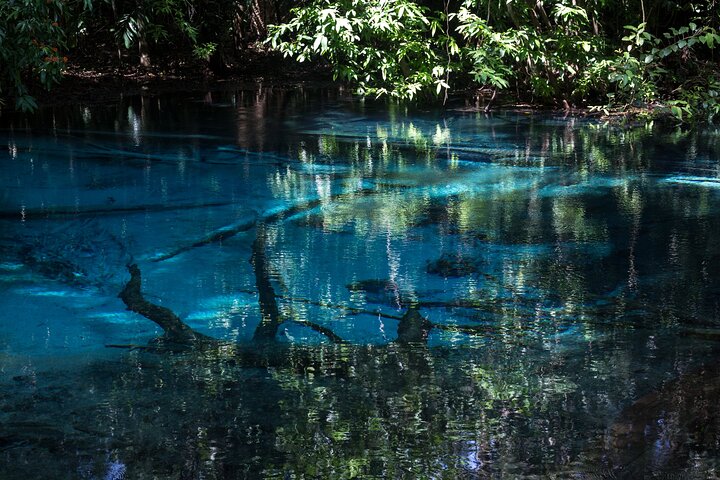 Krabi: Tiger Cave, Emerald Pool, and Hot Springs Small-Group Tour