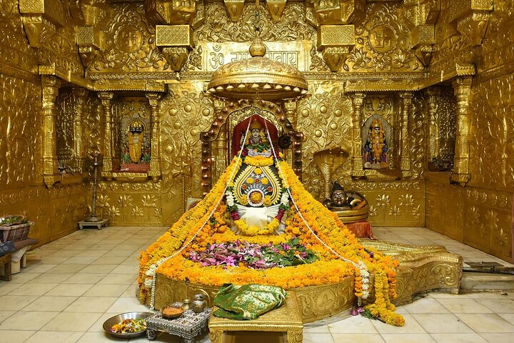 Historical and Spiritual Sojourn: Rajkot to Somnath Tour