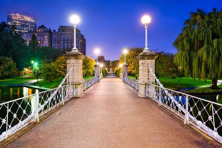 Massachusetts Self-Guided Audio Tour Bundle: 10+ Tours
