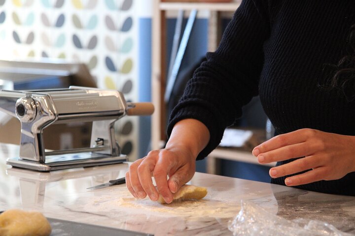 Cooking Class : Fresh pasta and TIRAMISÙ with Lake Garda wines