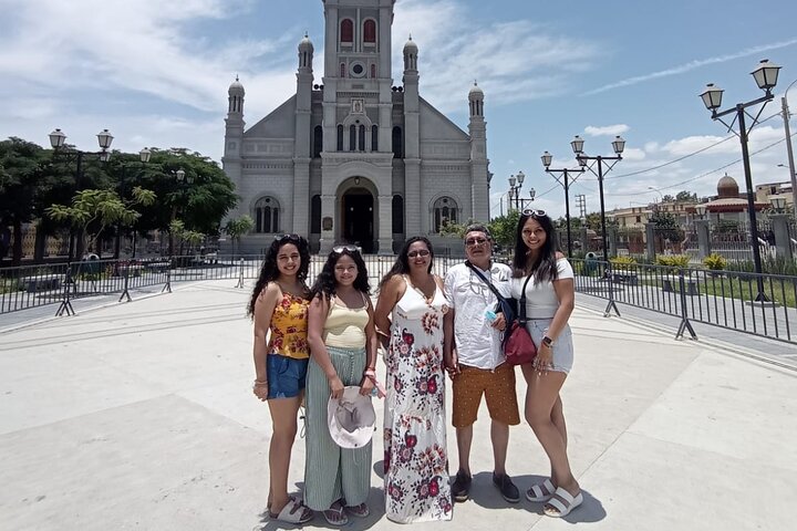 Guided Tour to the Museum of Ica, huacachina, buggy and sandboarding