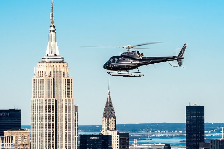 The Manhattan Helicopter Tour of New York