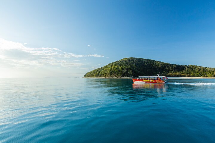 Whitehaven Beach and Hill Inlet Lookout Snorkeling Cruise
