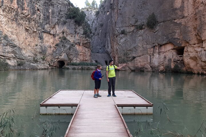 Chulilla Hike to the Hanging Bridges from Valencia