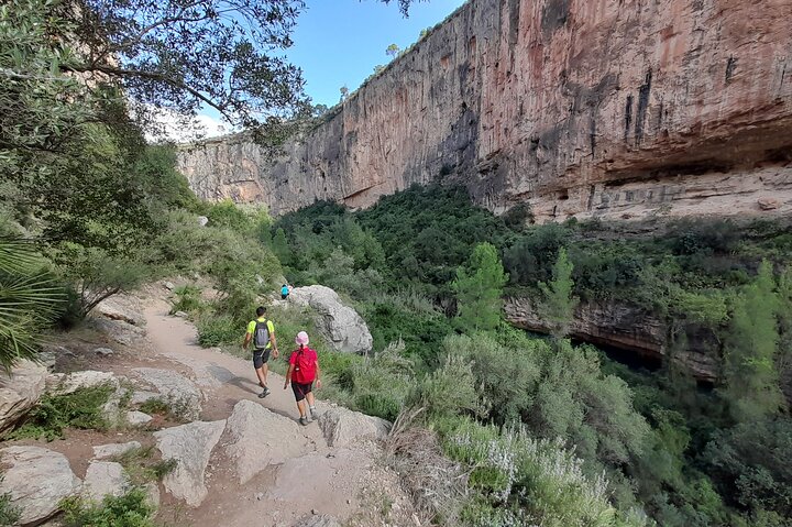 Chulilla Hike to the Hanging Bridges from Valencia