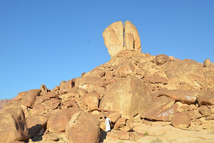 Full day Land of Madian tour with Biblical Sites visit