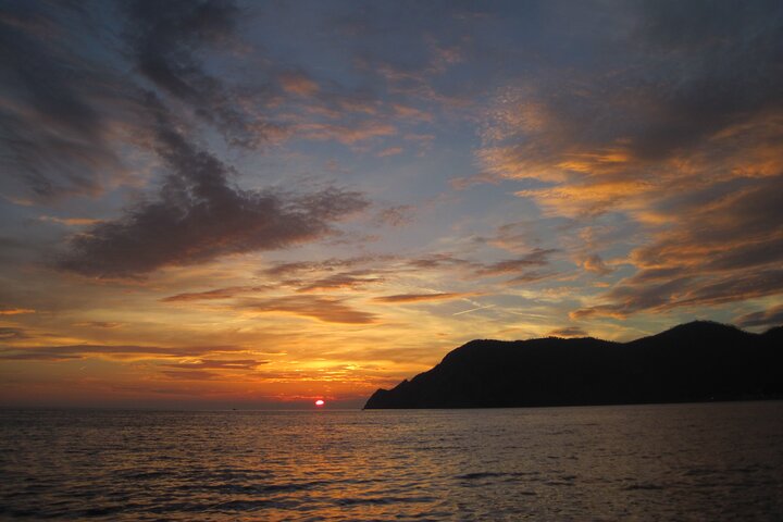 Cinque Terre Sunset Boat Tour Experience