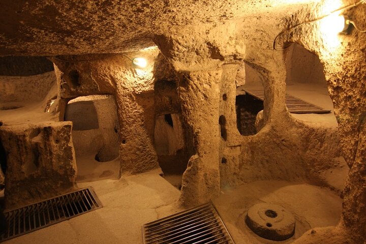 Full-Day Private Tour of Cappadocia's Highlights (Car&Guide )