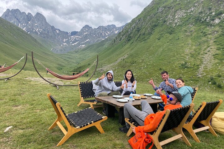Kazbegi:Hiking to Gveleti Waterfall