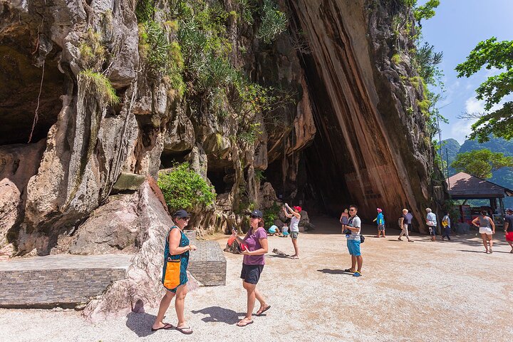James Bond Island Adventure Tour from Khao Lak including Sea Canoeing & Lunch