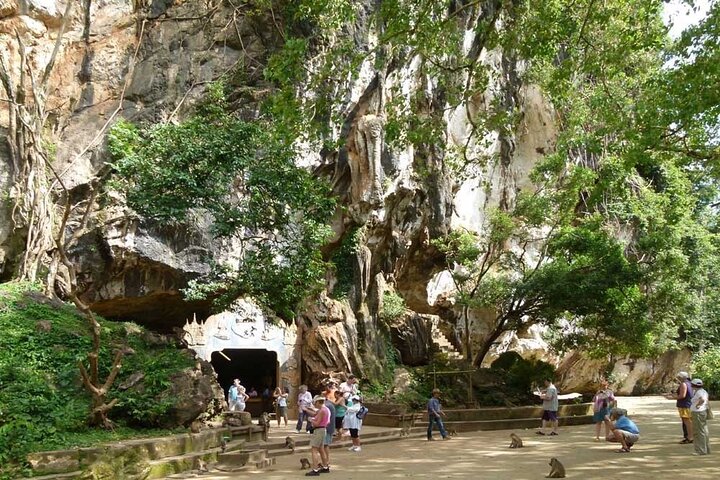 James Bond Island Adventure Tour from Khao Lak including Sea Canoeing & Lunch