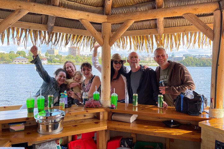 Lilo Floating Tiki Bar on the Ottawa River (Gatineau Pickup)