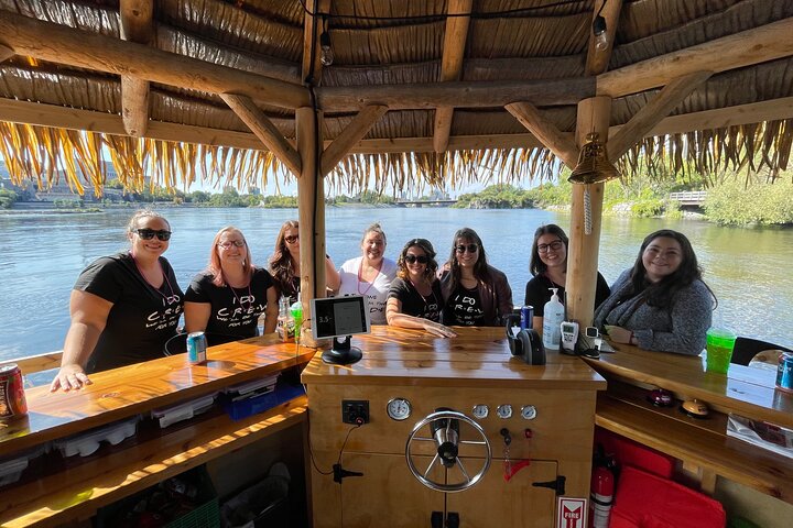 Lilo Floating Tiki Bar on the Ottawa River (Gatineau Pickup)