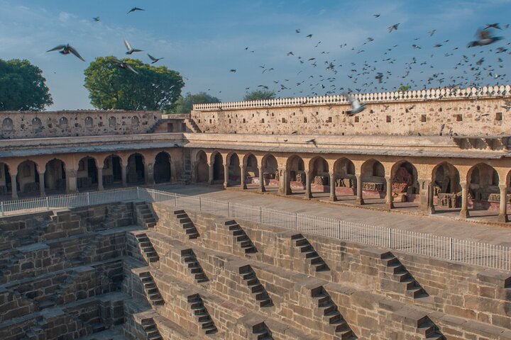 Agra Drop with Visit Chand Baori and Fatehpur Sikri from Bundi