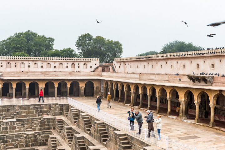 Agra Drop with Visit Chand Baori and Fatehpur Sikri from Bundi