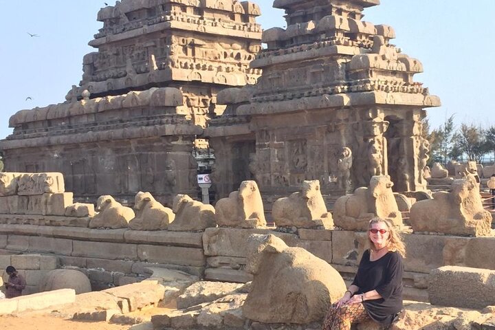 Mahabalipuram walking tour by tourism ministry approved company