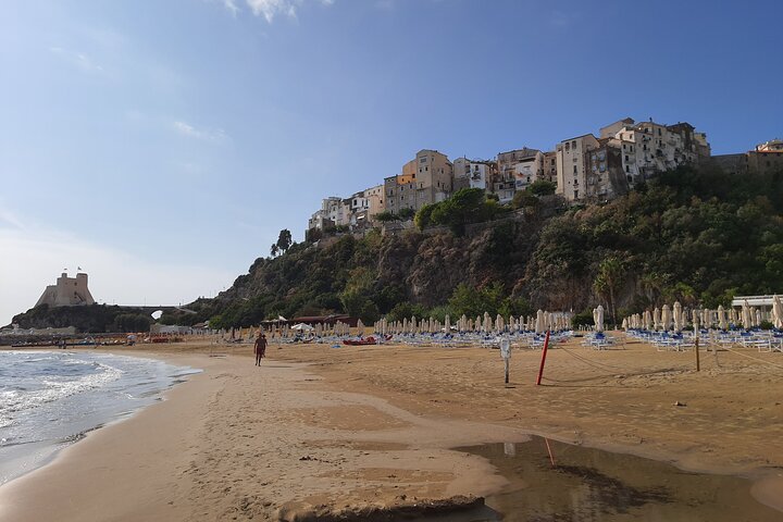 Sperlonga Art & Food Tour with Local Guide Tiberius Villa Museum & Grotto
