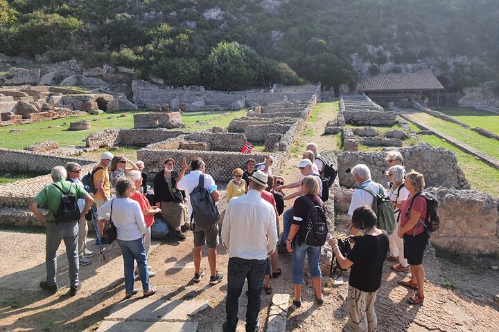 Sperlonga Art & Food Tour with Local Guide Tiberius Villa Museum & Grotto