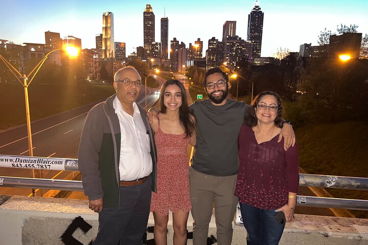 City Lights Atlanta Night-Time Bus Tour with Photos & Dinner Stop
