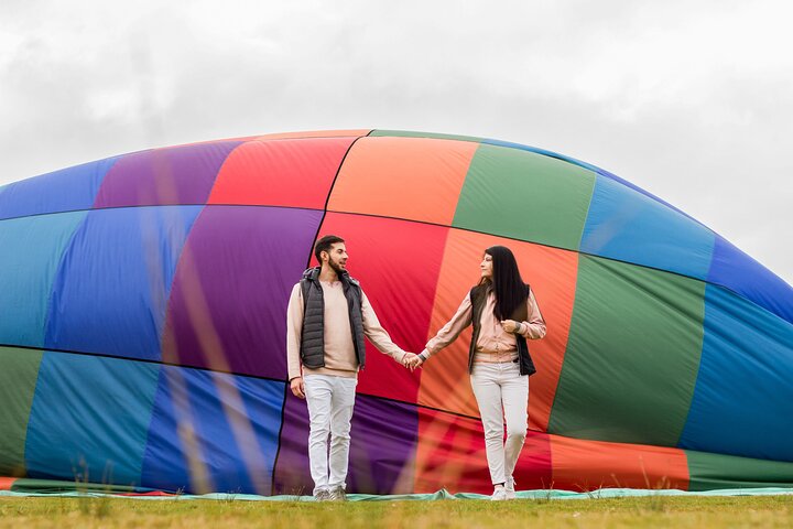 Private Free Flight in Hot Air Balloon for 2 in Ecuador