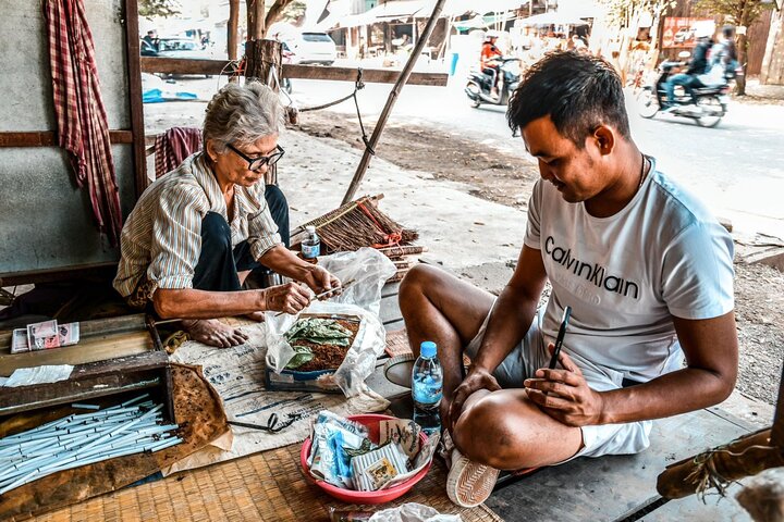 Explore Battambang full day tour by Tuk Tuk (start from 9am-6:30pm)