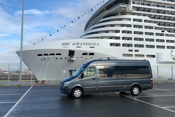Private Sightseeing Tour with our Minibus 8-seater