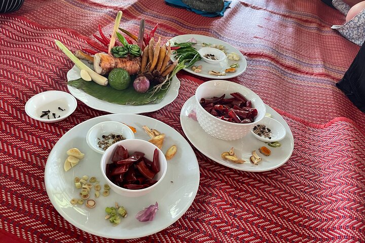 Half-Day Thai Cooking Class at Organic Farm in Chiang Mai