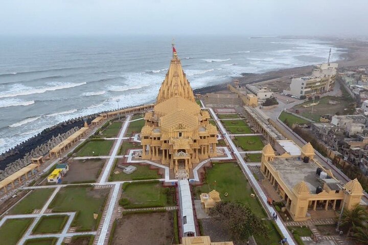 Sacred Sojourn: Junagarh & Somnath Temple Tour from Rajkot