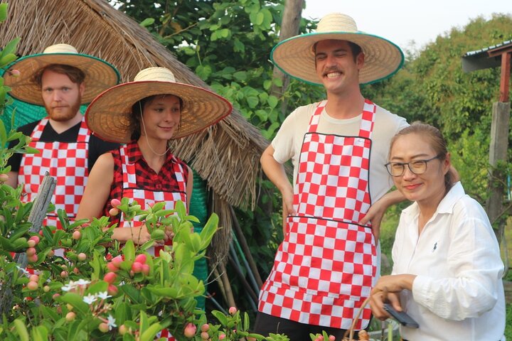 Half-Day Thai Cooking Class at Organic Farm in Chiang Mai
