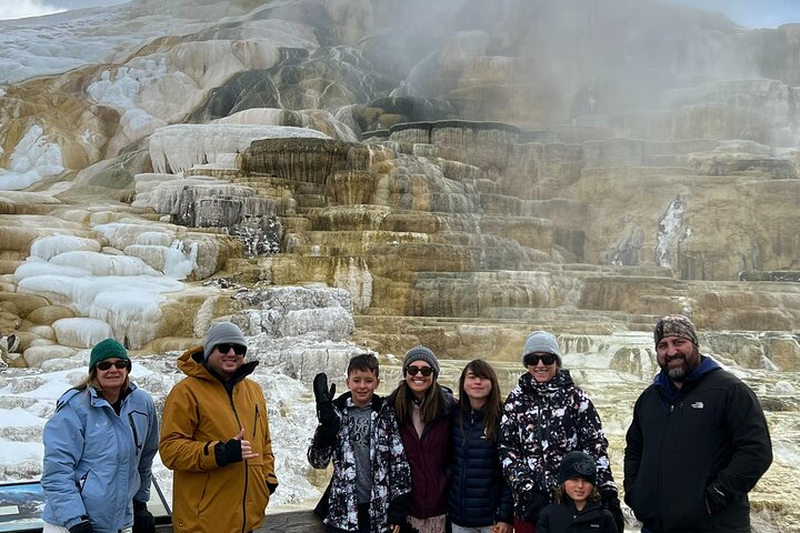 2-Day Private Yellowstone Tour(Lower and Upper Loops w Iconic Sites) w Lunch