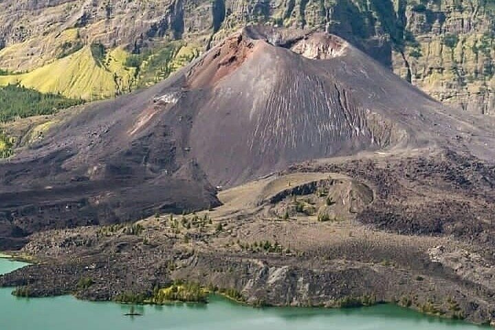Mount Rinjani 3D 2N Trekking