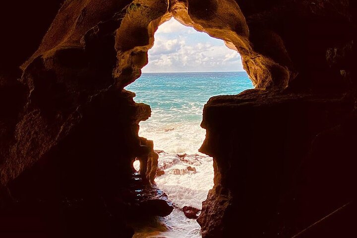 Tangier Private Tour with Ferry & Lunch from Tarifa