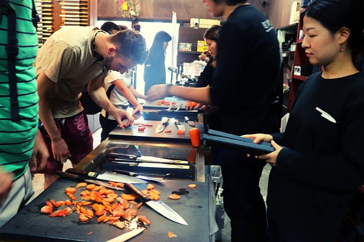 Osaka Kickstart: Hotspots & Hidden Gems Tour